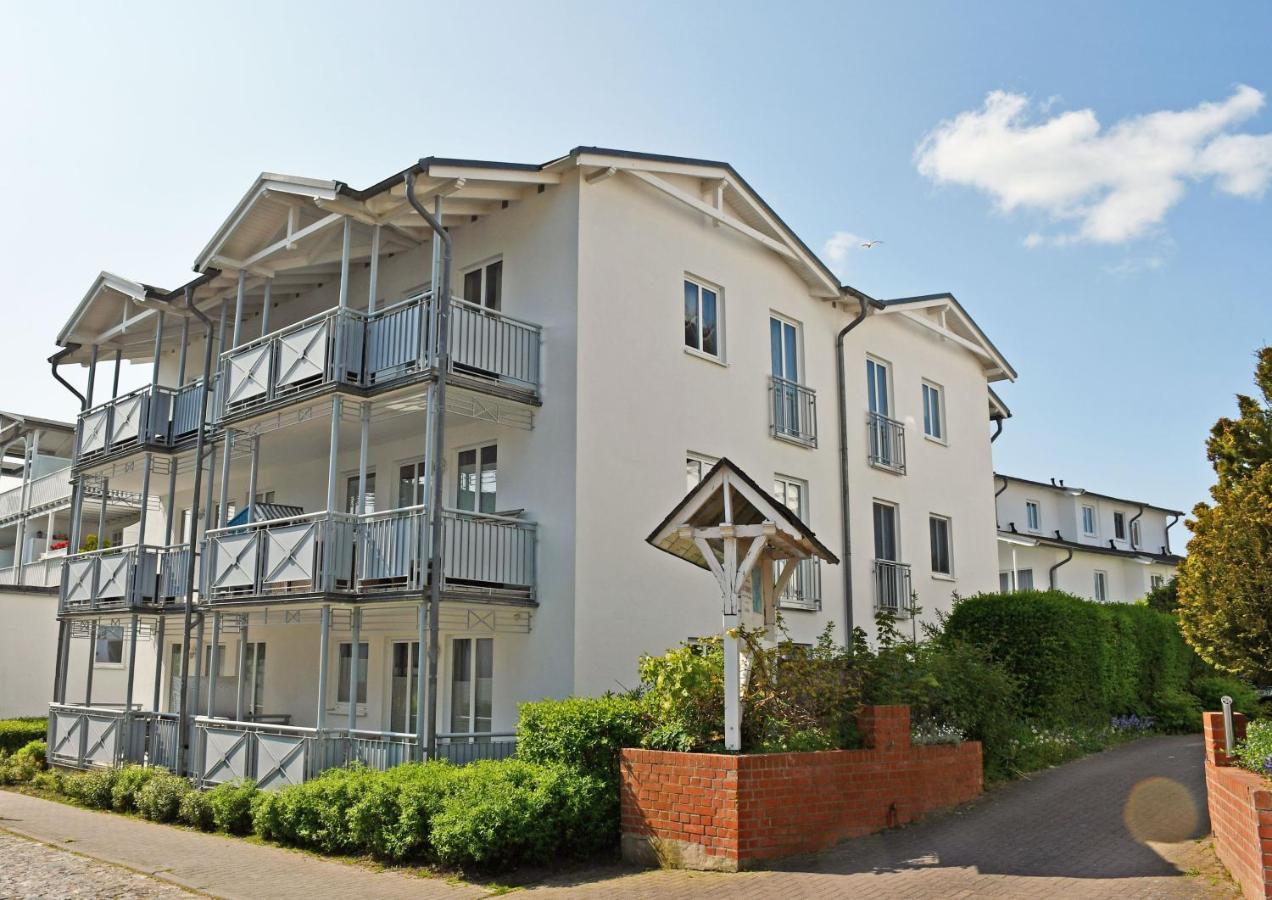 Ferienwohnung Mit Balkon 500 M Bis Zum Strand Vb Goehren  Exterior foto