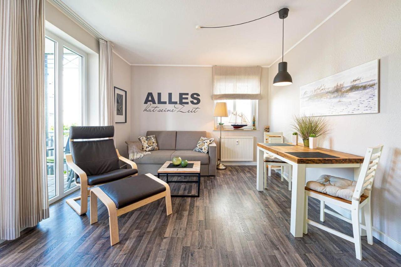 Ferienwohnung Mit Balkon 500 M Bis Zum Strand Vb Goehren  Exterior foto