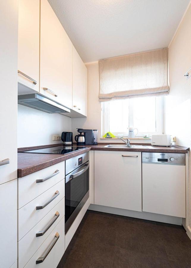 Ferienwohnung Mit Balkon 500 M Bis Zum Strand Vb Goehren  Exterior foto